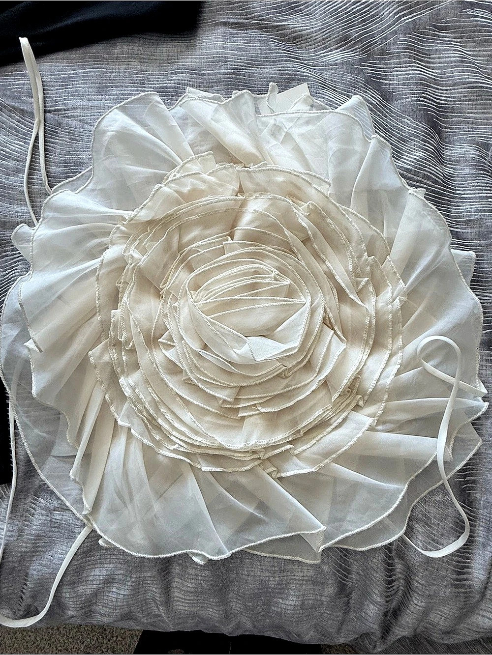 Zara Maxi Organza Flower Crop Top White Medium